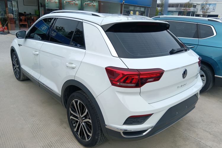 Used Volkswagen T-ROC 2022 280TSI DSG Two-Wheel Drive Elite PLUS Exterior 2