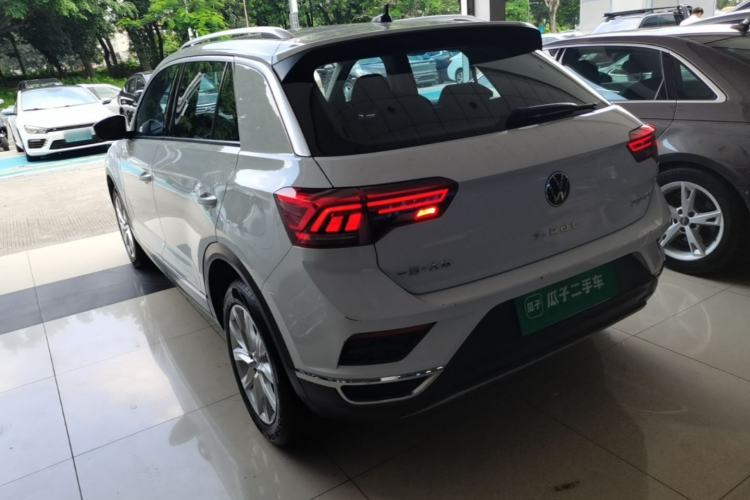 Used Volkswagen T-ROC 2022 280TSI DSG Two-Wheel Drive Elite PLUS Exterior 2