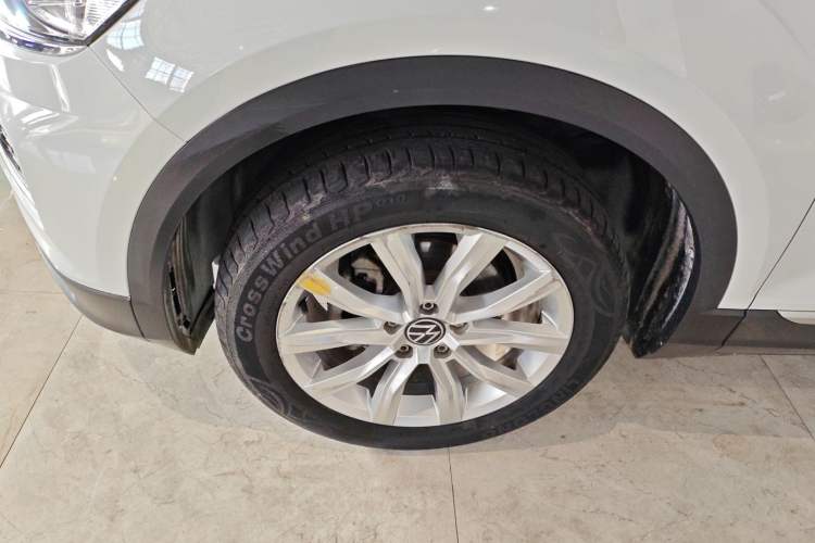 Used Volkswagen T-ROC 2022 280TSI DSG Two-Wheel Drive Elite PLUS Exterior 3