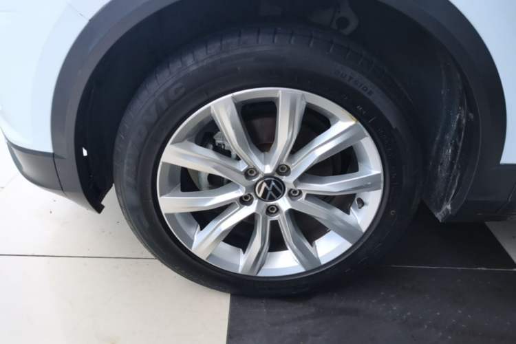 Used Volkswagen T-ROC 2022 280TSI DSG Two-Wheel Drive Elite PLUS Exterior 4