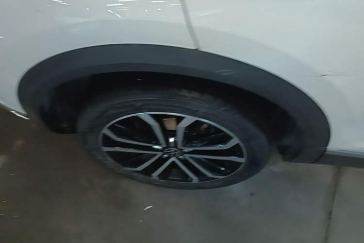 Used Volkswagen T-ROC 2022 280TSI DSG Two-Wheel Drive Comfort PLUS Exterior 5