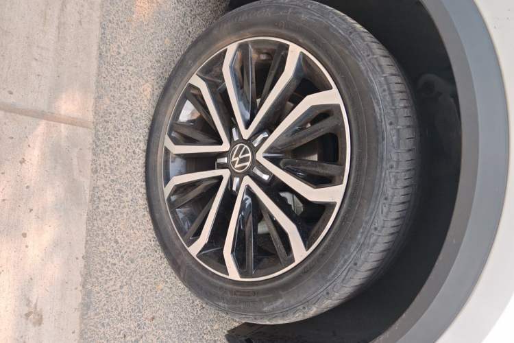 Used Volkswagen T-ROC 2022 280TSI DSG Two-Wheel Drive Comfort PLUS Exterior 7