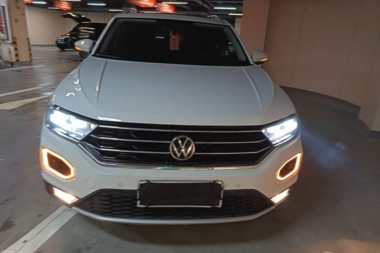 Used Volkswagen T-ROC 2022 280TSI DSG Two-Wheel Drive Comfort PLUS Front