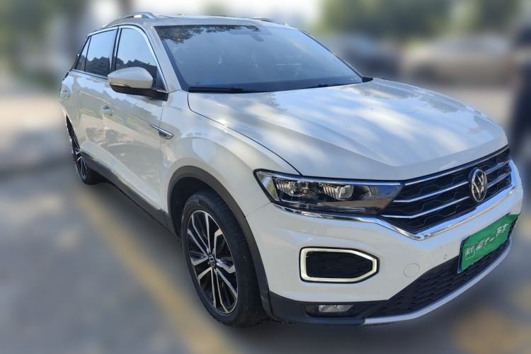 Used Volkswagen T-ROC 2022 280TSI DSG Two-Wheel Drive Comfort PLUS Front Right 45 Deg