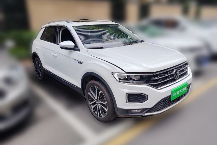 Used Volkswagen T-ROC 2022 280TSI DSG Two-Wheel Drive Comfort PLUS Front Right 45 Deg