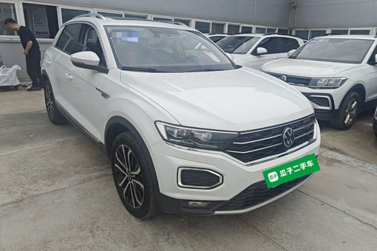 Used Volkswagen T-ROC 2022 280TSI DSG Two-Wheel Drive Comfort PLUS Front Right 45 Deg