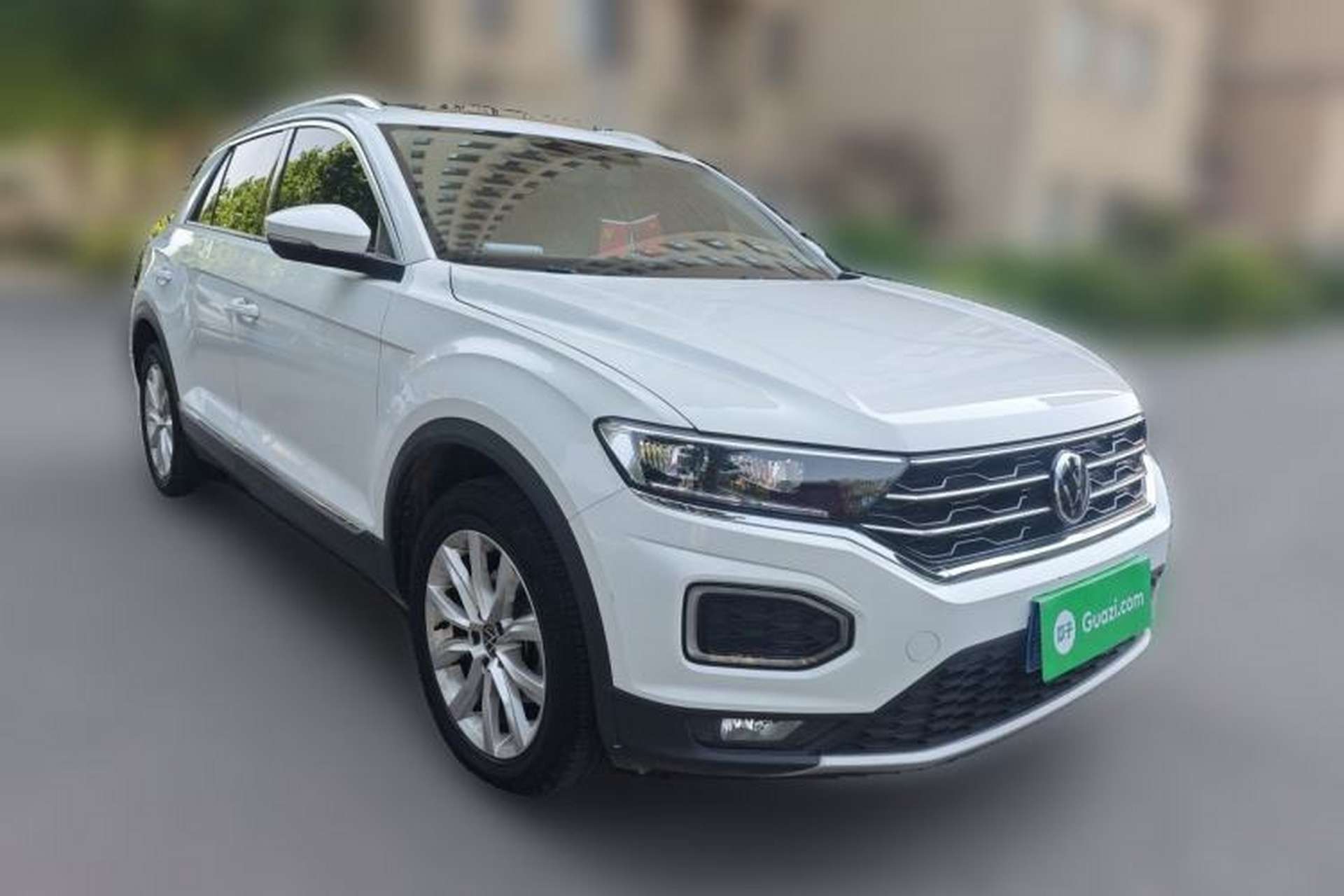 Used Volkswagen T-ROC 2022 280TSI DSG Two-Wheel Drive Elite PLUS Front Right 45 Deg