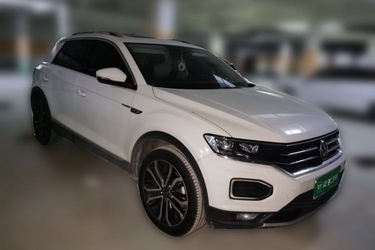 Used Volkswagen T-ROC 2022 280TSI DSG Two-Wheel Drive Comfort PLUS Front Right 45 Deg
