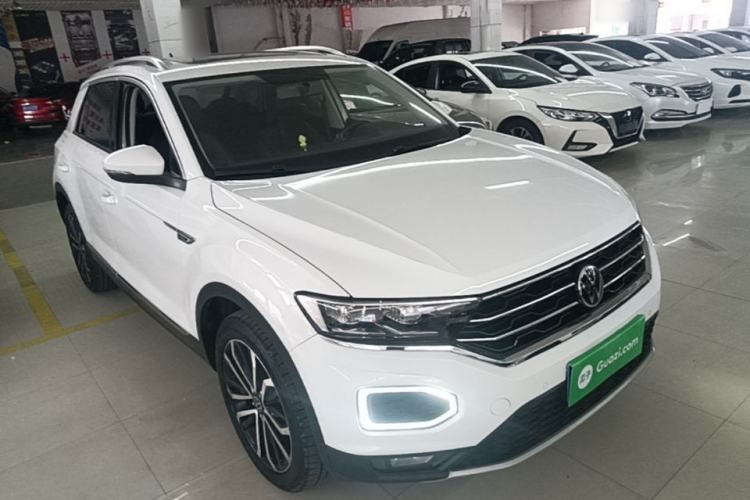Used Volkswagen T-ROC 2022 280TSI DSG Two-Wheel Drive Comfort PLUS Front Right 45 Deg