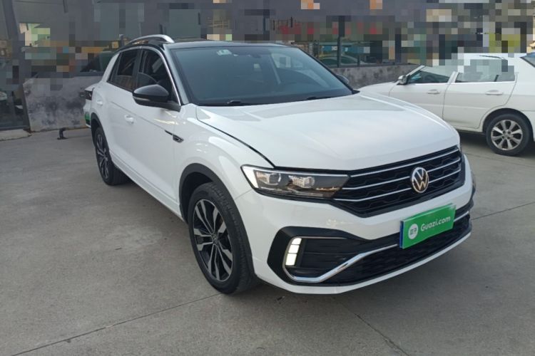Used Volkswagen T-ROC 2022 280TSI DSG Two-Wheel Drive R-Line Pro PLUS Front Right 45 Deg