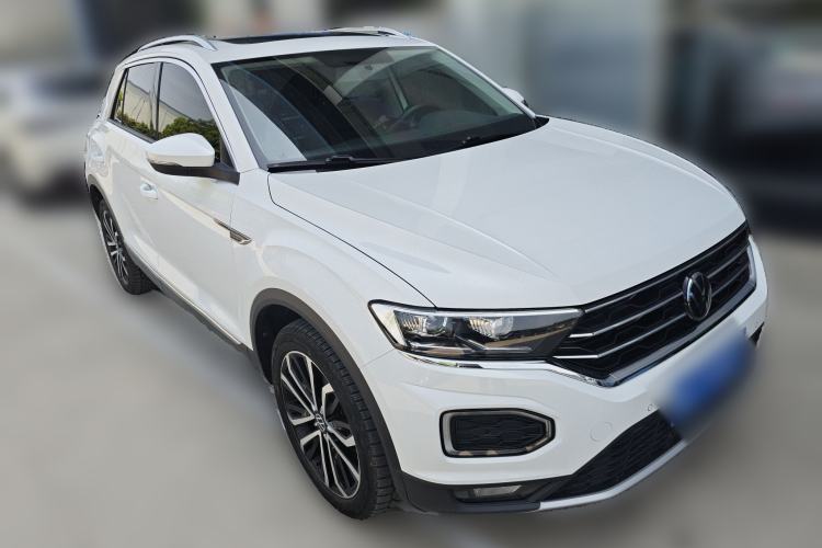 Used Volkswagen T-ROC 2022 280TSI DSG Two-Wheel Drive Comfort PLUS Front Right 45 Deg