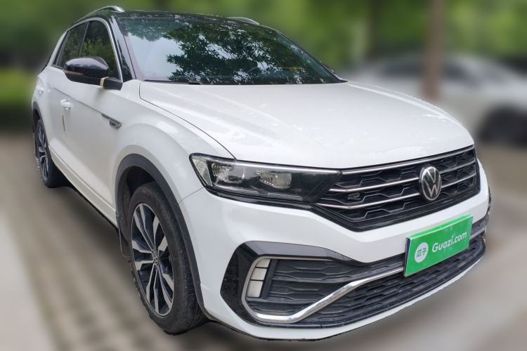 Used Volkswagen T-ROC 2022 280TSI DSG Two-Wheel Drive R-Line Pro PLUS Front Right 45 Deg