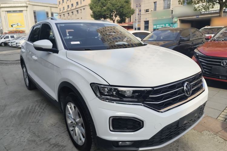 Used Volkswagen T-ROC 2022 280TSI DSG Two-Wheel Drive Elite PLUS Front Right 45 Deg