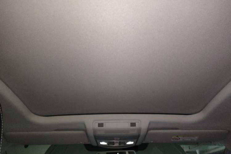 Used Volkswagen T-ROC 2022 280TSI DSG Two-Wheel Drive Elite PLUS Headliner
