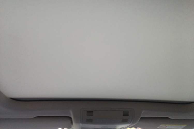 Used Volkswagen T-ROC 2022 280TSI DSG Two-Wheel Drive Elite PLUS Headliner