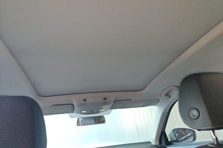 Used Volkswagen T-ROC 2022 280TSI DSG Two-Wheel Drive Elite PLUS Headliner