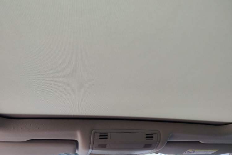 Used Volkswagen T-ROC 2022 280TSI DSG Two-Wheel Drive Elite PLUS Headliner