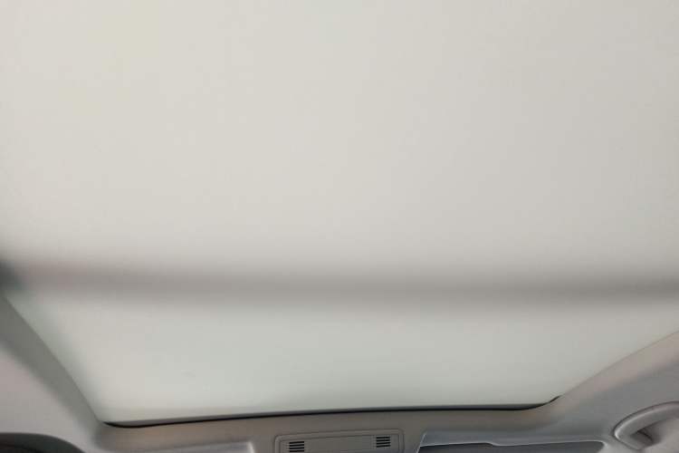 Used Volkswagen T-ROC 2022 280TSI DSG Two-Wheel Drive Elite PLUS Headliner