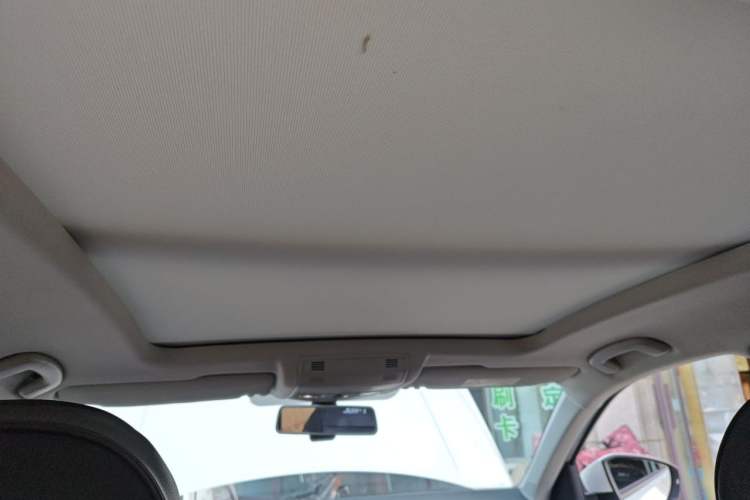 Used Volkswagen T-ROC 2022 280TSI DSG Two-Wheel Drive Elite PLUS Headliner