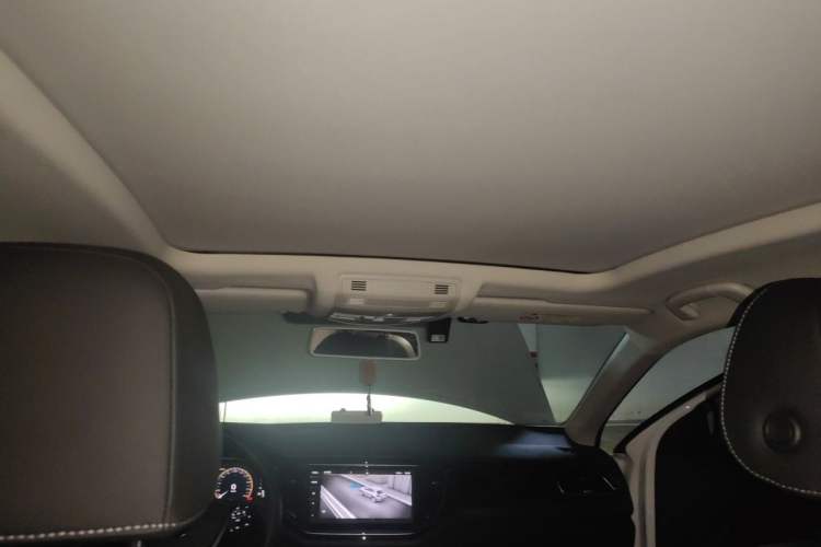 Used Volkswagen T-ROC 2022 280TSI DSG Two-Wheel Drive Elite PLUS Headliner