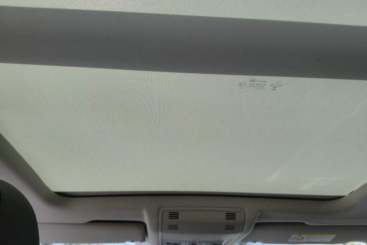 Used Volkswagen T-ROC 2022 280TSI DSG Two-Wheel Drive Comfort PLUS Headliner