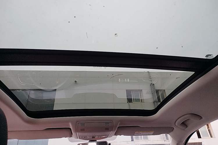 Used Volkswagen T-ROC 2022 280TSI DSG Two-Wheel Drive Elite PLUS Headliner
