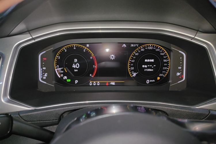Used Volkswagen T-ROC 2022 280TSI DSG Two-Wheel Drive R-Line Pro PLUS Instrument Cluster