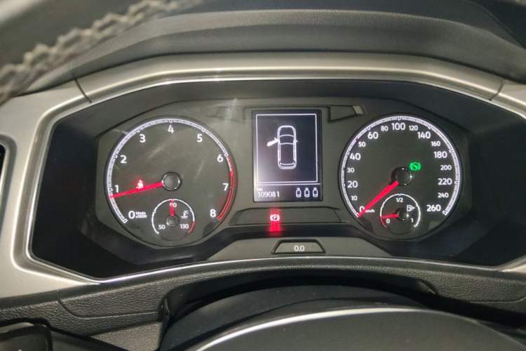 Used Volkswagen T-ROC 2022 280TSI DSG Two-Wheel Drive Elite PLUS Instrument Cluster
