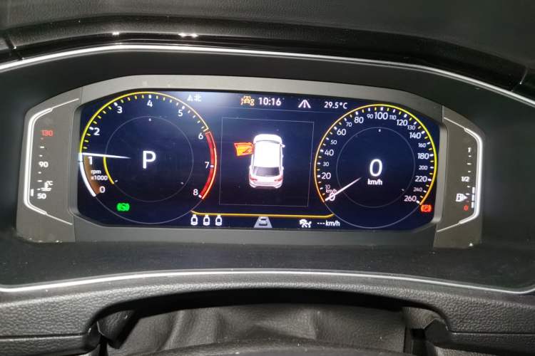 Used Volkswagen T-ROC 2022 280TSI DSG Two-Wheel Drive Comfort PLUS Instrument Cluster