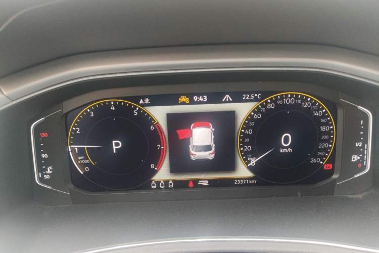 Used Volkswagen T-ROC 2022 280TSI DSG Two-Wheel Drive R-Line Pro PLUS Instrument Cluster