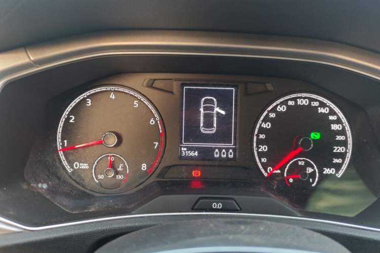 Used Volkswagen T-ROC 2022 280TSI DSG Two-Wheel Drive Elite PLUS Instrument Cluster