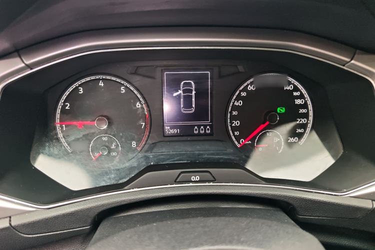 Used Volkswagen T-ROC 2022 280TSI DSG Two-Wheel Drive Elite PLUS Instrument Cluster