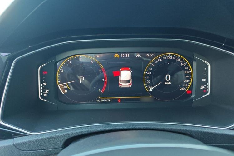 Used Volkswagen T-ROC 2022 280TSI DSG Two-Wheel Drive Comfort PLUS Instrument Cluster