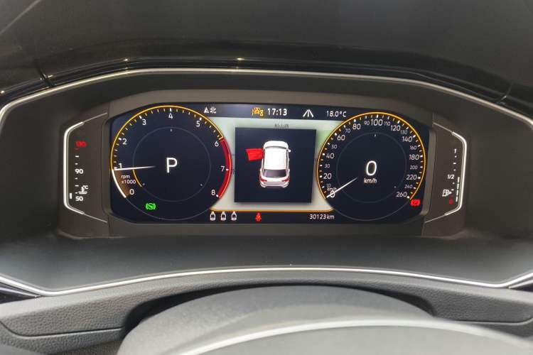Used Volkswagen T-ROC 2022 280TSI DSG Two-Wheel Drive Comfort PLUS Instrument Cluster