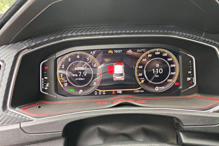Used Volkswagen T-ROC 2022 280TSI DSG Two-Wheel Drive R-Line Pro PLUS Instrument Cluster