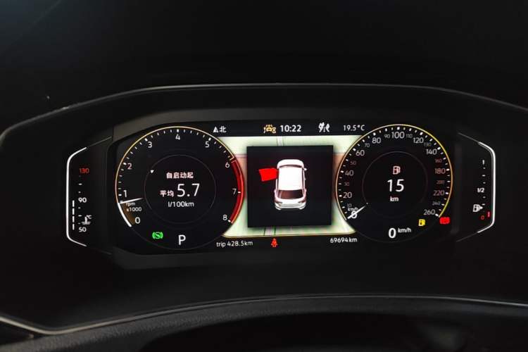 Used Volkswagen T-ROC 2022 280TSI DSG Two-Wheel Drive Comfort PLUS Instrument Cluster