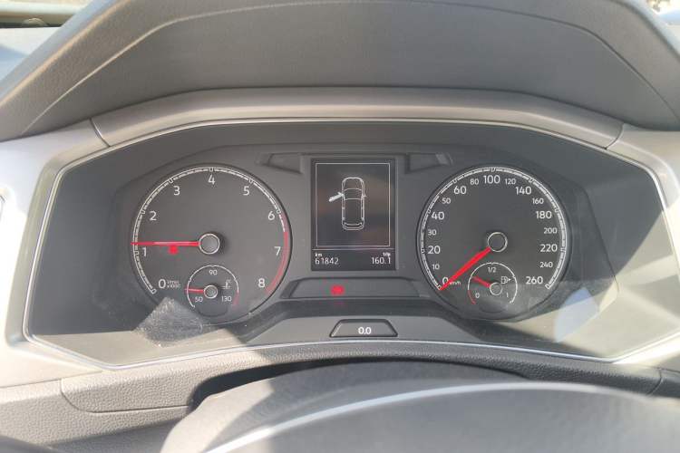 Used Volkswagen T-ROC 2022 280TSI DSG Two-Wheel Drive Elite PLUS Instrument Cluster