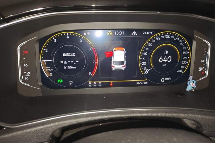 Used Volkswagen T-ROC 2022 280TSI DSG Two-Wheel Drive Comfort PLUS Instrument Cluster