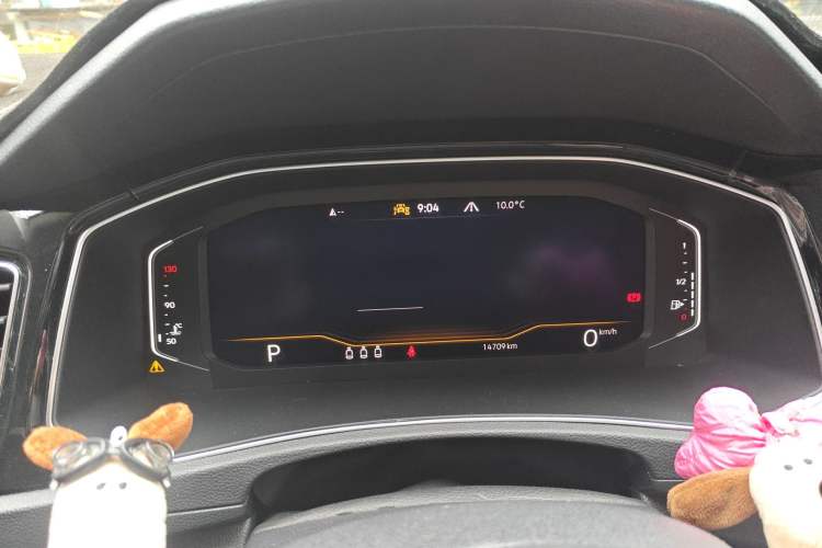 Used Volkswagen T-ROC 2022 280TSI DSG Two-Wheel Drive Comfort PLUS Instrument Cluster