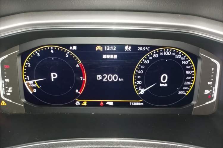 Used Volkswagen T-ROC 2022 280TSI DSG Two-Wheel Drive R-Line Pro PLUS Instrument Cluster