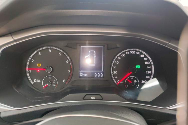 Used Volkswagen T-ROC 2022 280TSI DSG Two-Wheel Drive Elite PLUS Instrument Cluster