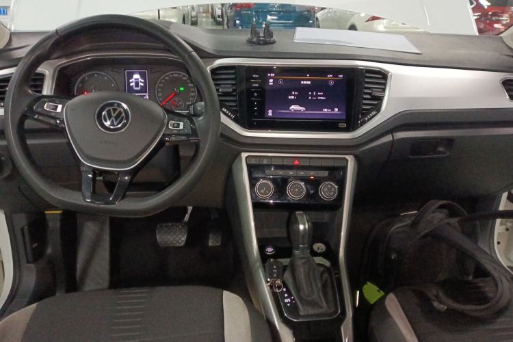 Used Volkswagen T-ROC 2022 280TSI DSG Two-Wheel Drive Elite PLUS Interior 2