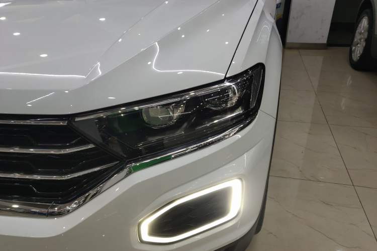 Used Volkswagen T-ROC 2022 280TSI DSG Two-Wheel Drive Comfort PLUS Left Front Headlight