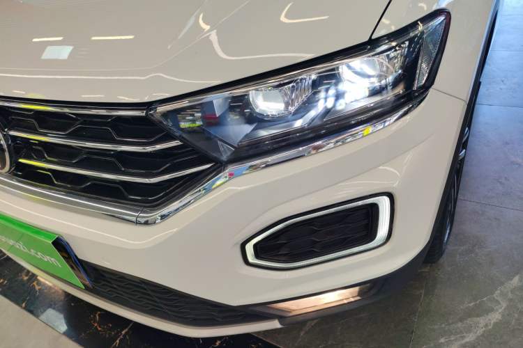 Used Volkswagen T-ROC 2022 280TSI DSG Two-Wheel Drive Comfort PLUS Left Front Headlight