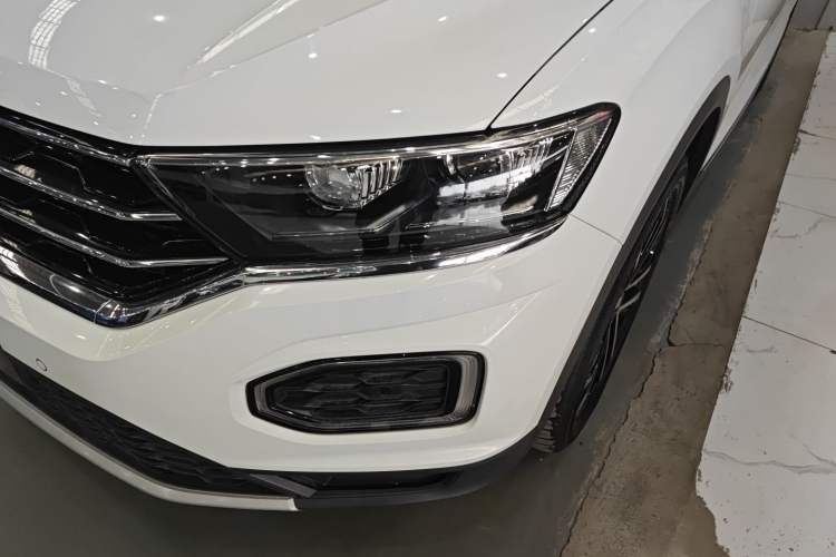 Used Volkswagen T-ROC 2022 280TSI DSG Two-Wheel Drive Comfort PLUS Left Front Headlight