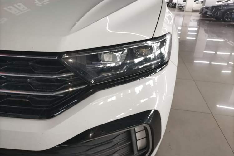 Used Volkswagen T-ROC 2022 280TSI DSG Two-Wheel Drive R-Line Pro PLUS Left Front Headlight