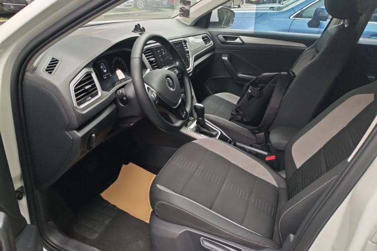 Used Volkswagen T-ROC 2022 280TSI DSG Two-Wheel Drive Elite PLUS Left Front Seat