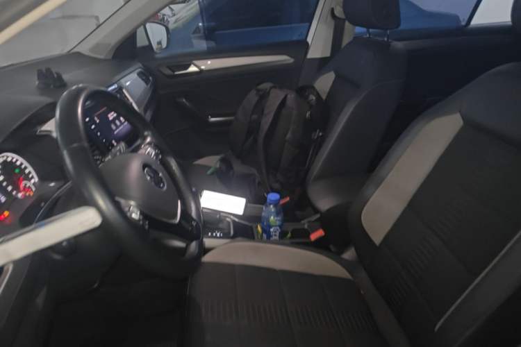 Used Volkswagen T-ROC 2022 280TSI DSG Two-Wheel Drive Elite PLUS Left Front Seat
