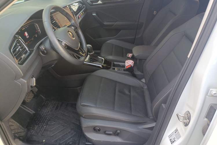 Used Volkswagen T-ROC 2022 280TSI DSG Two-Wheel Drive Comfort PLUS Left Front Seat