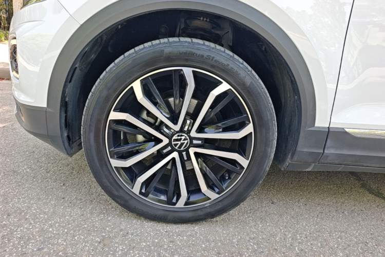 Used Volkswagen T-ROC 2022 280TSI DSG Two-Wheel Drive Elite PLUS Left Front Wheel Hub